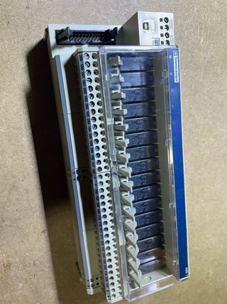 Telefast ABE7-R16T210 Telemecanique