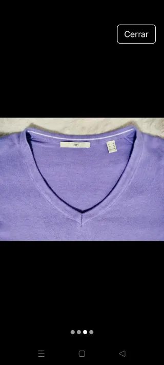 Jersey de punto violeta cuello pico