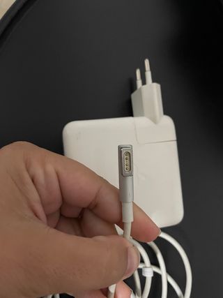 Cargador Apple MacBook