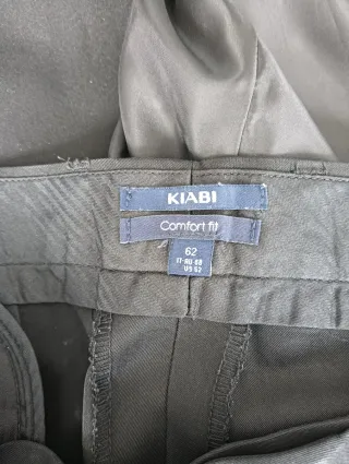 Traje negro hombre talla grande y corbata