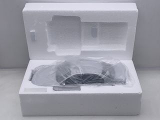 1:18 BMW M5 E39 año 2002 Plata Otto Mobile OT747B