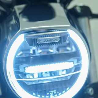 SWM Stormbreaker V1200 Custom