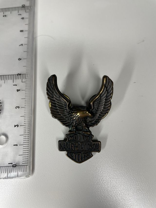 Pin Harley-Davidson Águila Metal Bisutería. 
