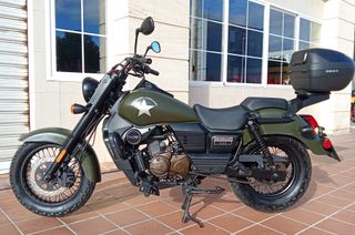 2022 UM Renegade  125 cc  SOLO 1.500 km Y GARANTIA