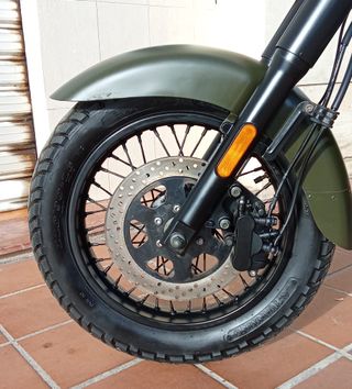 2022 UM Renegade  125 cc  SOLO 1.500 km Y GARANTIA