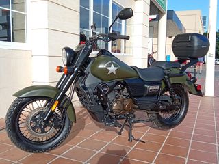 2022 UM Renegade  125 cc  SOLO 1.500 km Y GARANTIA