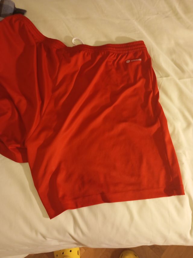 Pantaloni sportivi rossi Adidas