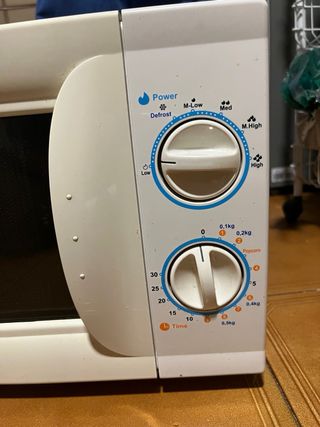 Microondas Orbegozo Blanco