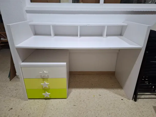 Escritorio infantil  juvenil con cajonera