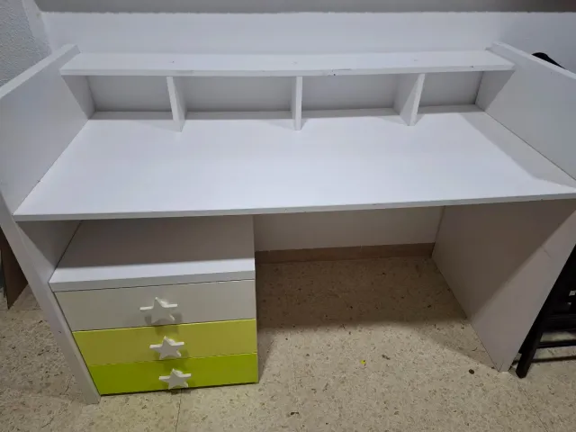 Escritorio infantil  juvenil con cajonera