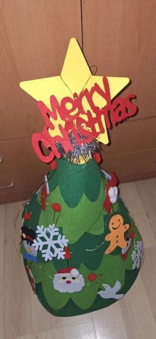 Árbol de Navidad fieltro decorado