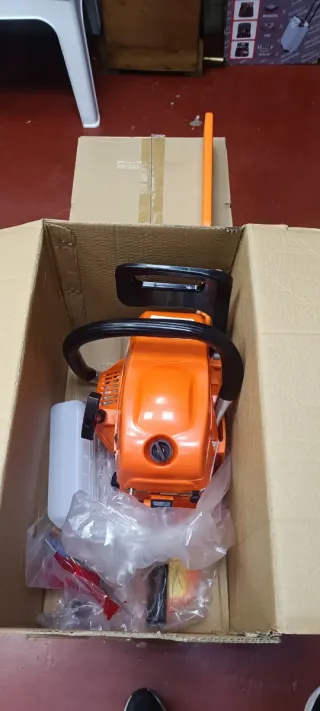 Motosierra KRAFTWORLD 52cc Gasolina