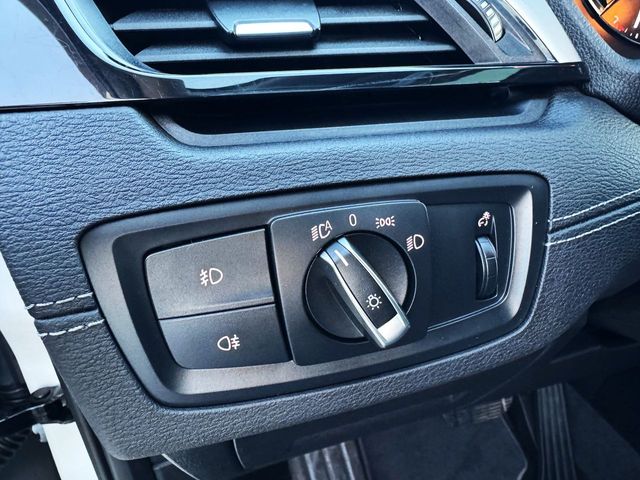 BMW X2 SDRIVE 18i con TECHO PANORÁMICO, NAVEGADOR...