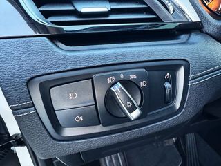 BMW X2 SDRIVE 18i con TECHO PANORÁMICO, NAVEGADOR...