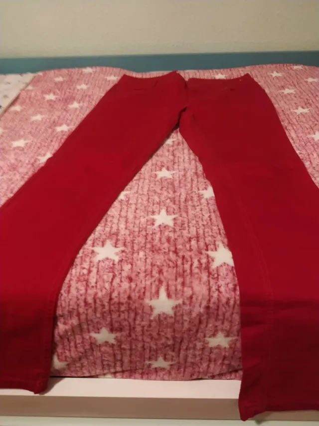 Pantalón largo rojo