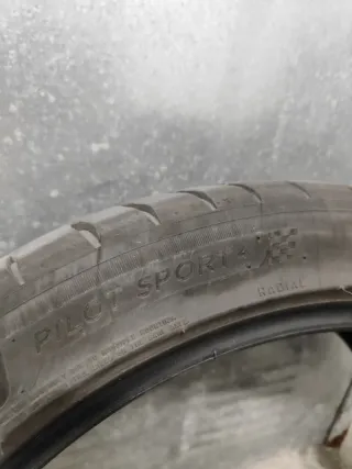 Michelin Pilot Sport 4 225/45 R19
