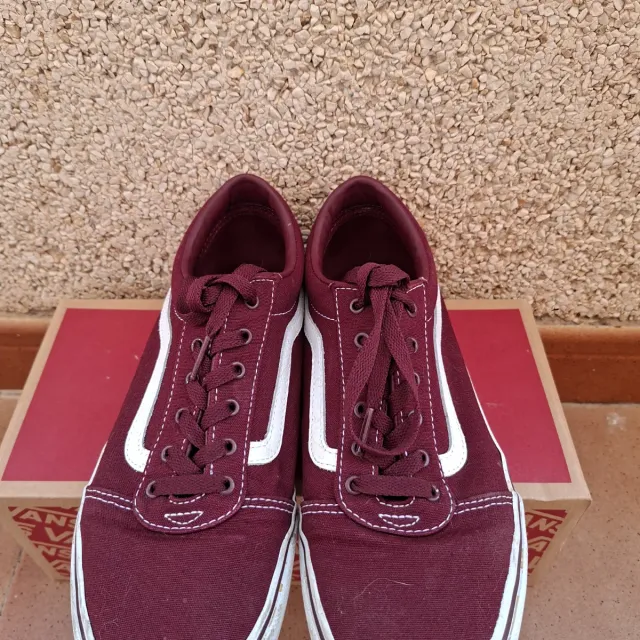 Zapatillas Vans granates