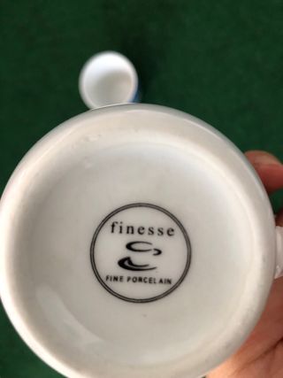 Juego 4 Tazas Finesse Porcelain