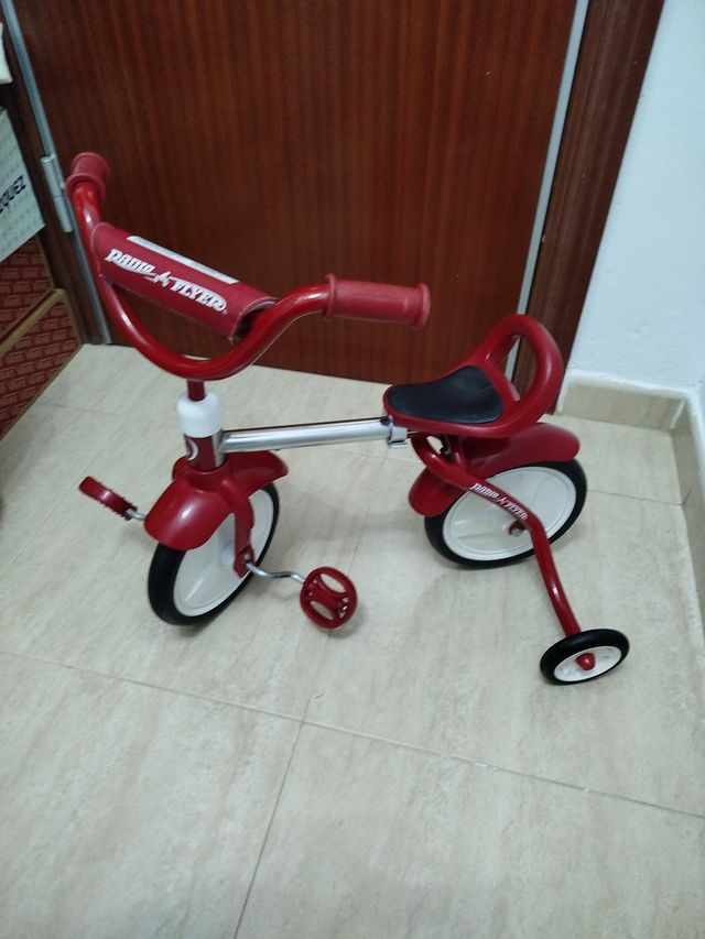 Triciclo Radio Flyer Rojo