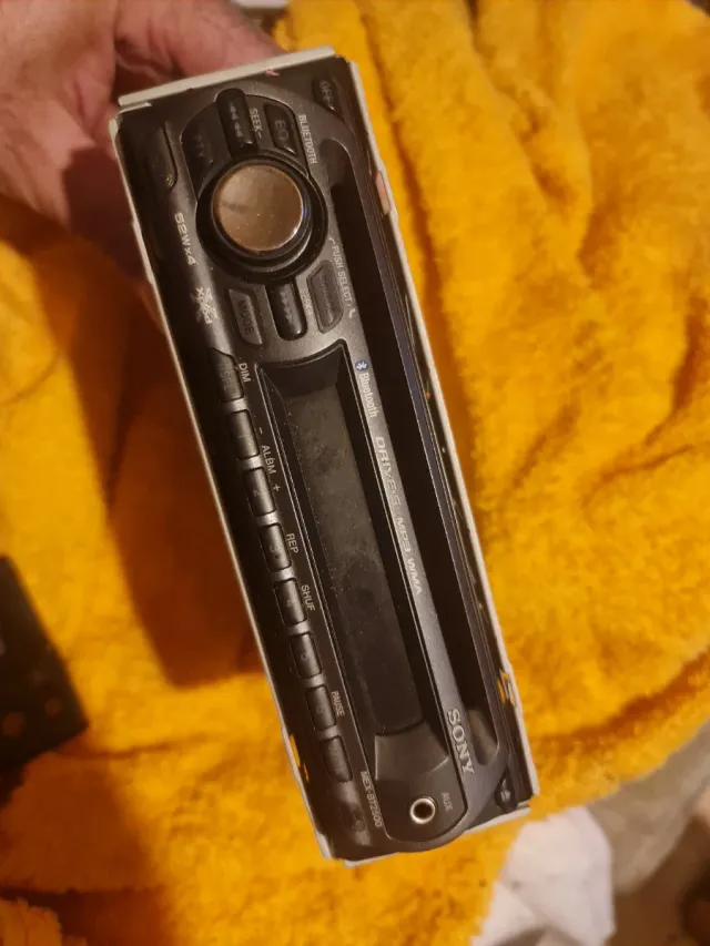 Radio CD Sony MEX-2500 MP3 Bluetooth 200W FUENGIRO