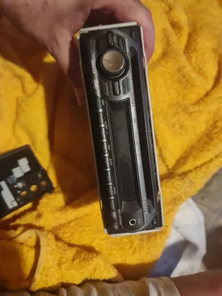 Radio CD Sony MEX-2500 MP3 Bluetooth 200W FUENGIRO