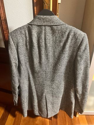 Americana Massimo Dutti cuadros