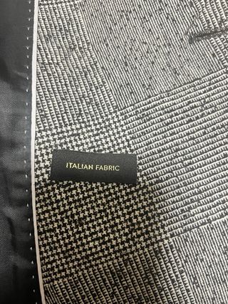 Americana Massimo Dutti cuadros