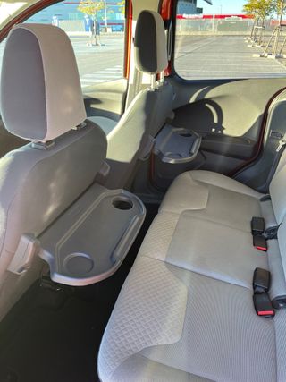 Ford Tourneo Courier 2014