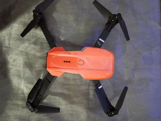 Dron E88 con Cámara