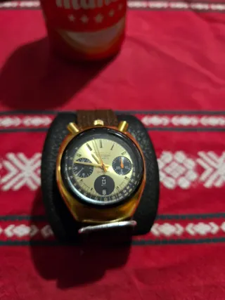 Citizen Bullhead Dorado Cronógrafo Automático