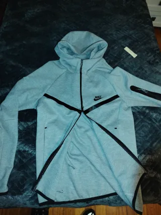 Conjunto Nike Tech Gris