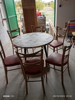 Mesa camilla redonda con 6 sillas