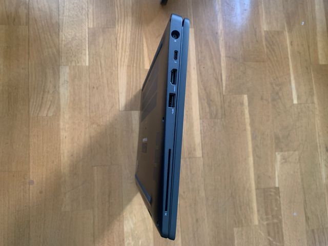 Dell Latitude 7400 14 FHD 16GB 256GB SSD Win 11