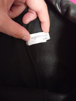 Pantaloni neri effetto pelle