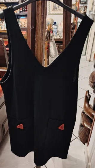 Vestito Terranova nero con dettagli rossi, taglia