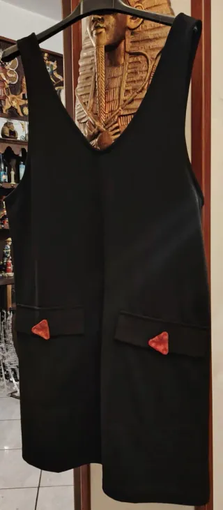 Vestito Terranova nero con dettagli rossi, taglia