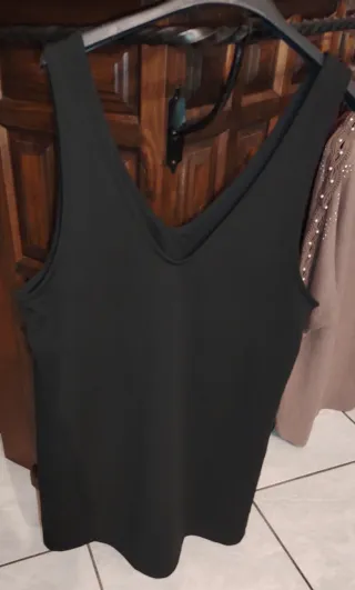 Vestito Terranova nero con dettagli rossi, taglia