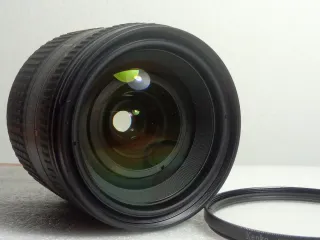 Nikon AF Nikkor 24-85mm 1:2.8-4D Macro