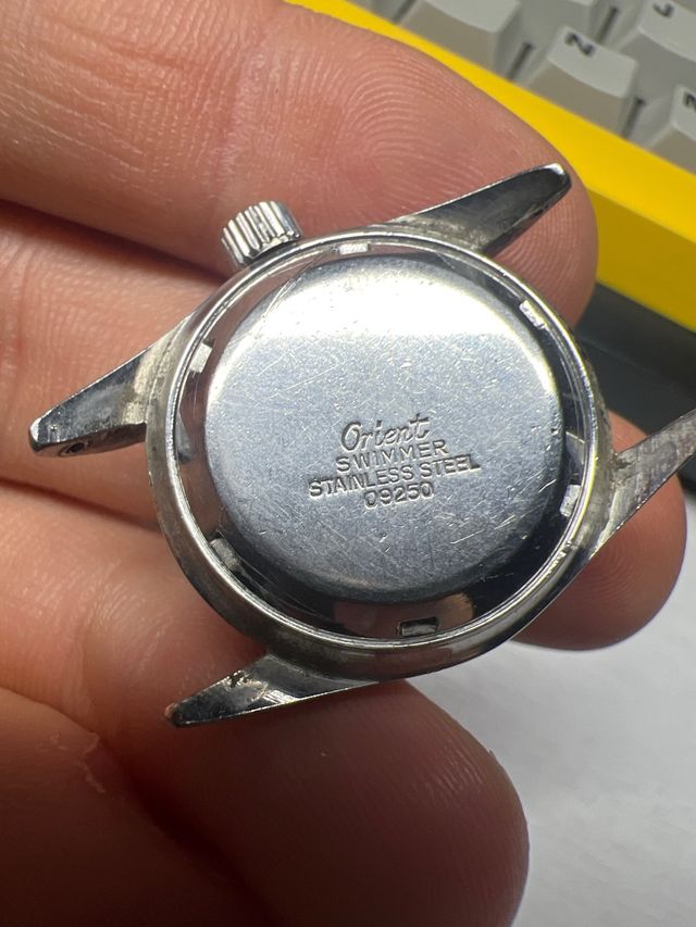 Relojes mujer Orient y Lisa LEER