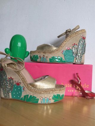 Sandalias Doradas Plataforma Cactus