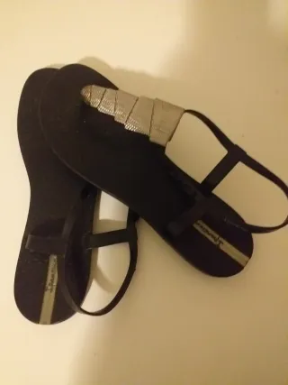 Sandalias Ipanema Beige y Negro