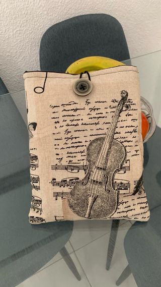 Funda libro violín y partituras