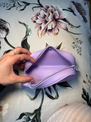 Estuche Colorline de silicona morado