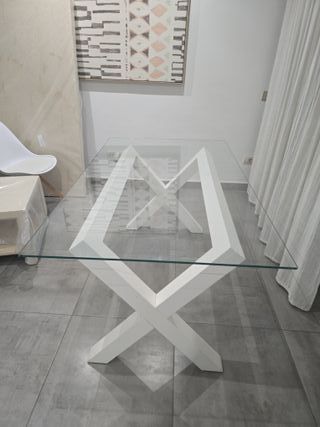 Mesa de cristal y madera Banak