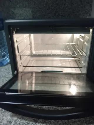 Horno eléctrico compacto