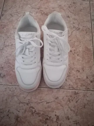 Zapatillas Blancas