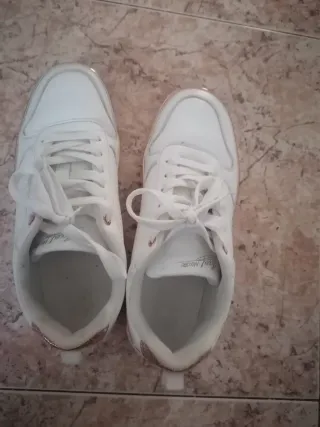 Zapatillas Blancas