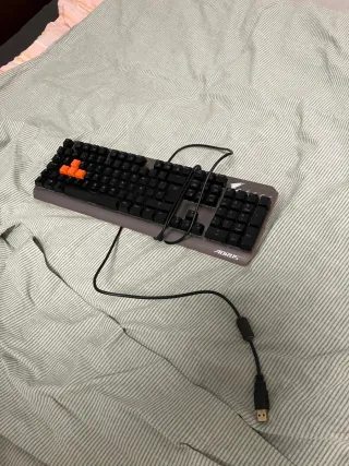 Teclado Mecánico Gaming Gigabyte Aorus K7