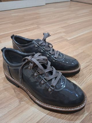 Zapatos grises mujer charol