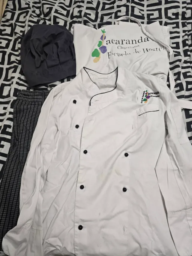 Uniforme Instituto Jacaranda